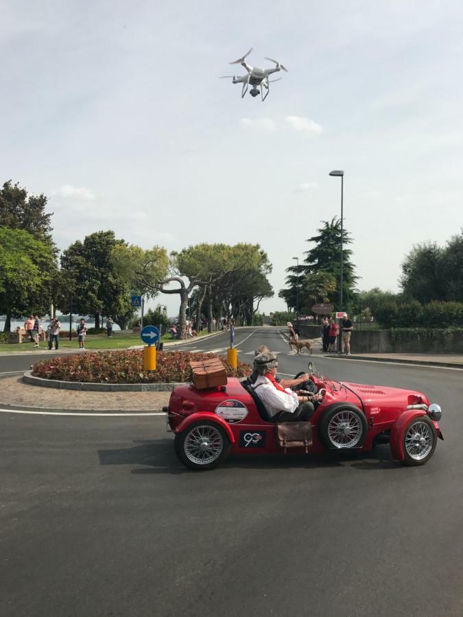 סירמיונה Sky Fort Garda View מראה חיצוני תמונה